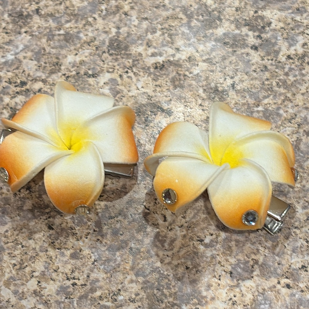 Hawaiian Flowers Hair Accessories Set - Picture 6 of 14